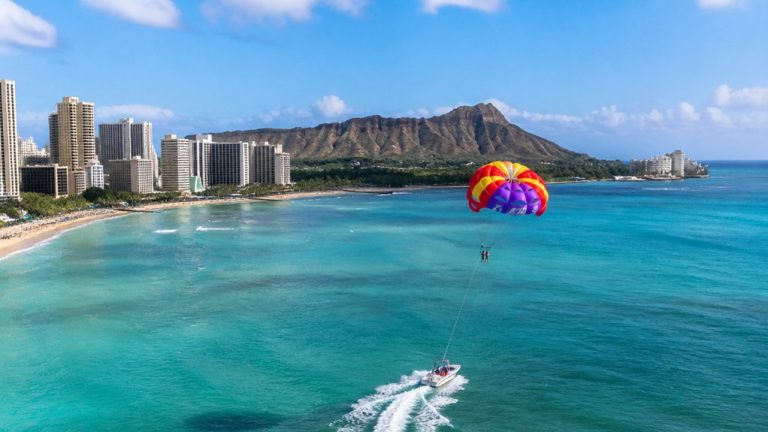 best waikiki parasailing tours
